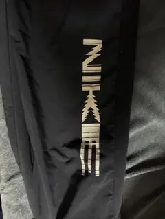 NIKE ナイキ ズボン　ブラック