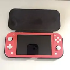 【純正ケース付き】Nintendo Switch Lite ピンク コーラル