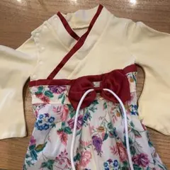 袴ロンパースとソックスとヘアバンド