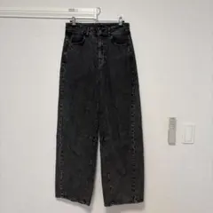 【新品未使用】ブラック バレルレッグジーンズ