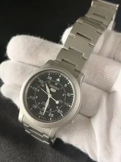 美ユーズド SEIKO 7N42-8260 黒文字盤 動作良好 予備ベルト付 - メルカリ