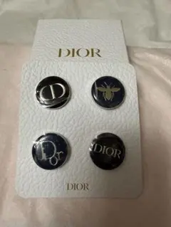 【非売品】Diorノベルティ ピンバッジ4個セット（新品未使用）