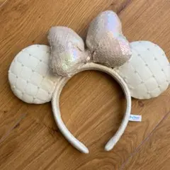 ディズニー　ミニーちゃんカチューシャ