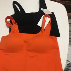 タグ付き　ハーフトップス　２枚　黒と オレンジのサムネイル