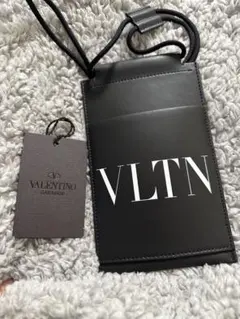 バレンチーノスマホショルダー　スマホケース