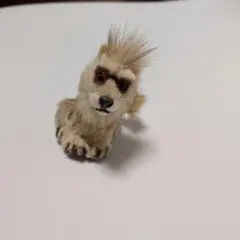 小型動物フィギュア 茶色とクリーム色