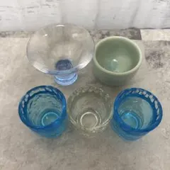 【涼を愉しむ】冷酒グラス・おちょこ 5点セット（琉球ガラス風・陶器）