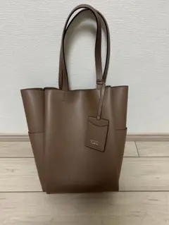 ブラウン トートバッグ