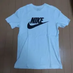 ナイキ Tシャツ M