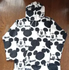 ミッキー柄パーカー