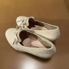 マジェスティックレゴン　パンプスのサムネイル
