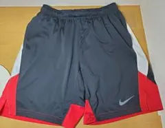 NIKE DRI-FIT ハーフパンツ