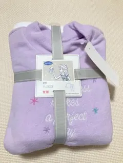 最終お値下げ　ユニクロ　エルサ フリースパジャマ 紫　120センチ