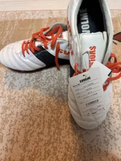 [新品未使用]SVOLME サッカースパイク 26.5cmのサムネイル