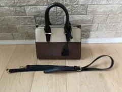 ショルダーバッグ ブラウン ホワイト