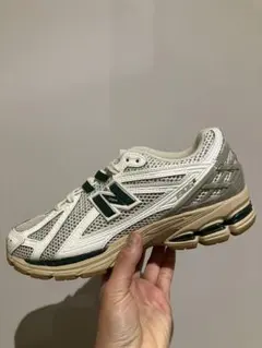 Item thumbnail for item 0c9f95b1-5a36-4bd2-a90d-70daa32ecde1