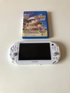 PS VITA PCH-2000 本体とメモリーカード16GBとソフト1個