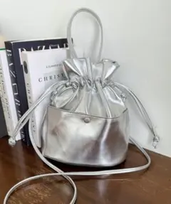 フェイクレザー巾着バッグ　シルバー