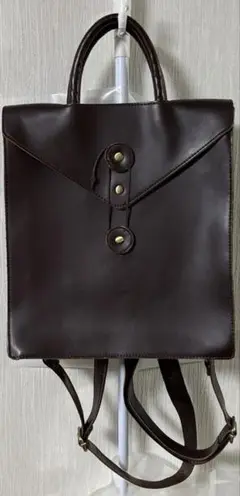 美品　ダークブラウン レザー フラップリュック