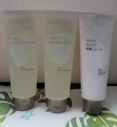 ♡t♡y様専用です 無印良品 マイルドジェルクレンジング＆スクラブ洗顔フォームのサムネイル