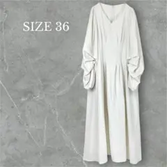 ロングワンピース　長袖　Vネック　裏地有　綺麗め　ゆったり　大人女子　クリーム色