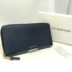 美品 CALVIN KLEIN ラウンドファスナー 長財布 レザー ネイビー