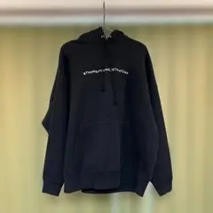 LIDNMリドム　刺繍入り黒フードパーカー