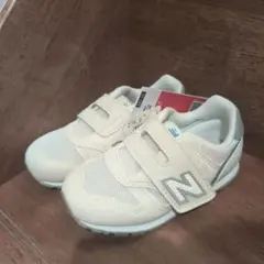 ニューバランス　スニーカー　373　16cm
