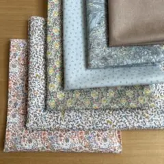 ハギレ生地　小花柄　パッチワーク 手芸材料　まとめ売り6種類