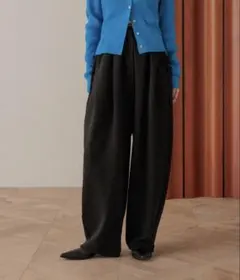 LOWRYSFARMカットイージーコクーンパンツ