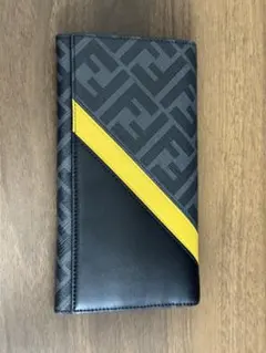 FENDI 長財布 ズッカ柄 イエローラインのサムネイル