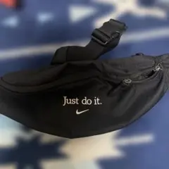 NIKE Just do it ボディバッグ ウエストショルダーバッグのサムネイル
