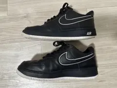 Nike Air Force 1 ブラックスニーカー