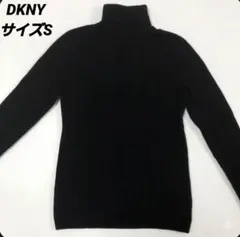 DKNY ダナキャランニューヨーク　タートルネック　ウールセーター　Sサイズのサムネイル