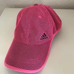 adidas キャップ　ピンク