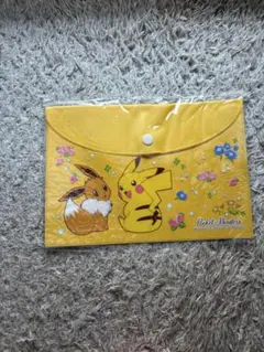新品未使用 ポケモン ピカチュウ イーブイ イエロー A5スナップケー