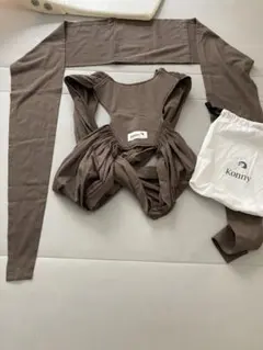 抱っこ紐　コニー　ブラウン　Sサイズ