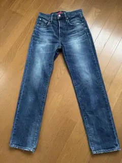 美品　RED CARDブルー ストレートデニム