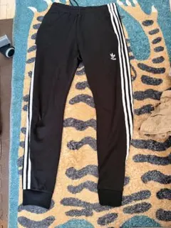 値下げ！adidas パンツ　スキニー　スウェットパンツ