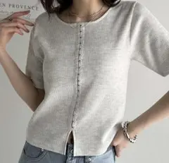 classicalelf コンパクトT フロントホック ワッフル半袖トップスのサムネイル