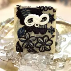 Item thumbnail for item ed92ea0a-607d-4fd4-8706-b395a63f57bd