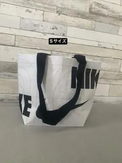 新品 NIKE ナイキ エコバッグ トートバッグ 韓国 白 ホワイト Ssize