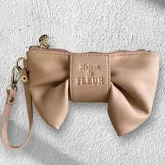 Maison de FLEUR リボン型 コインケース