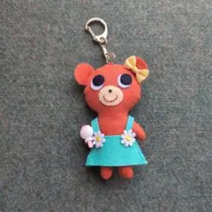 ハンドメイド　フエルトマスコット　くまちゃん② チャーム　キーホルダー