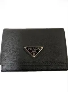 プラダ　名刺入れ