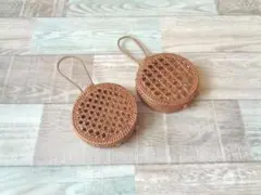 Item thumbnail for item 2618d0d3-25e1-4f92-9e7f-06600d1be2d2