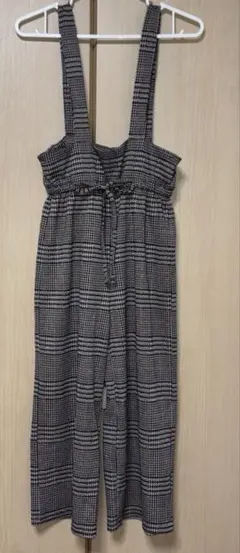 な*み様 新品未使用 サロペット 150cm 子供服 秋冬服