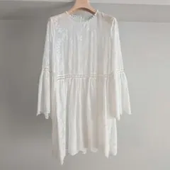ZARA　WOMAN シアー　刺繍　チュニックブラウスのサムネイル