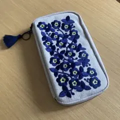 ほぼ日　小さいひきだしポーチ　ウクライナの花のサムネイル