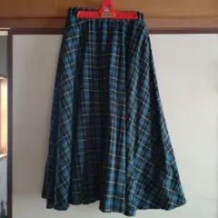 青と黒のチェック柄ロングスカート　フリーサイズ